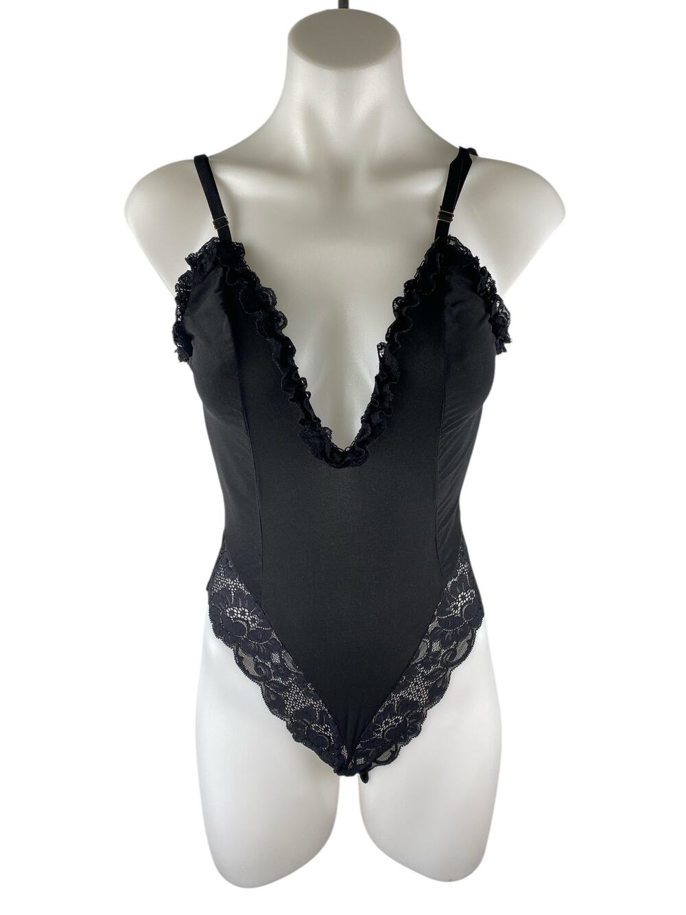 We are HAH Black Lace Trim Ruffled V Neck Sleeveless One Piece Bodysuit Top Sz S